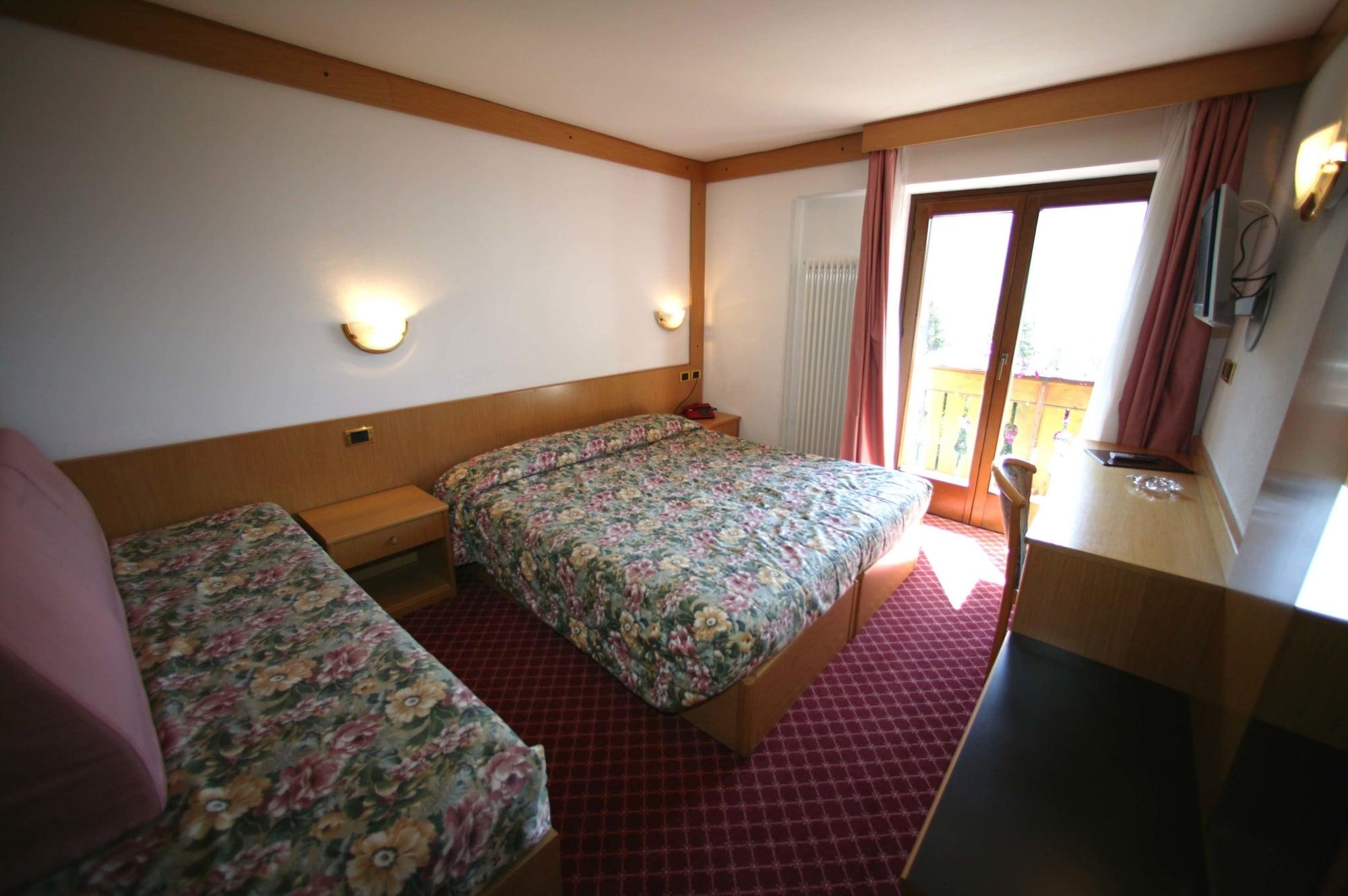 Alpen Hotel Vidi Madonna Exterior foto